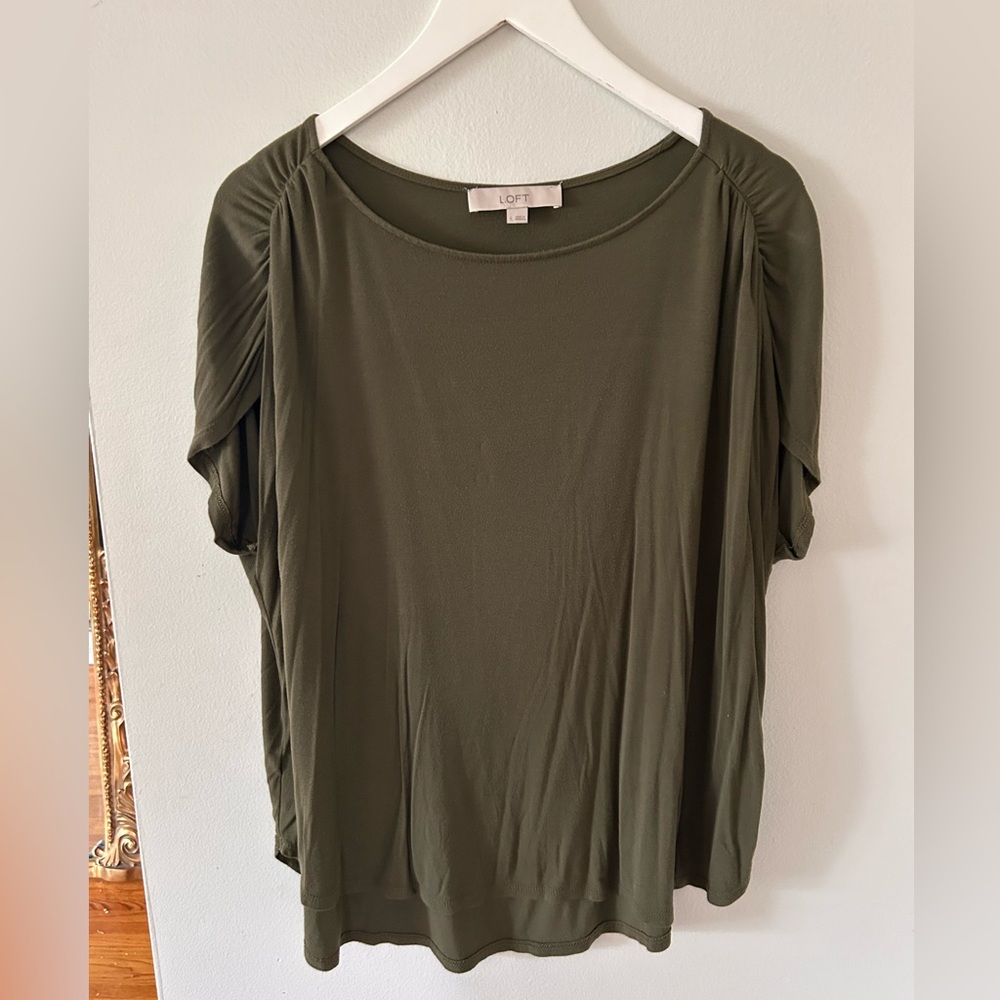 Bundle of 2 LOFT cap sleeved t silky soft tunic t shirts